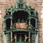 Glockenspiel Rathaus München (3)