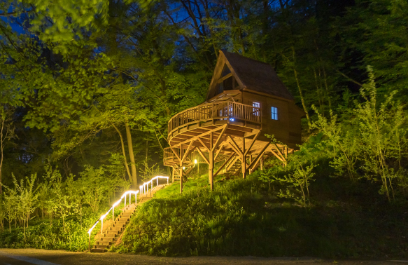 Baumhaushotel „Seemühle“ in Gräfendorf