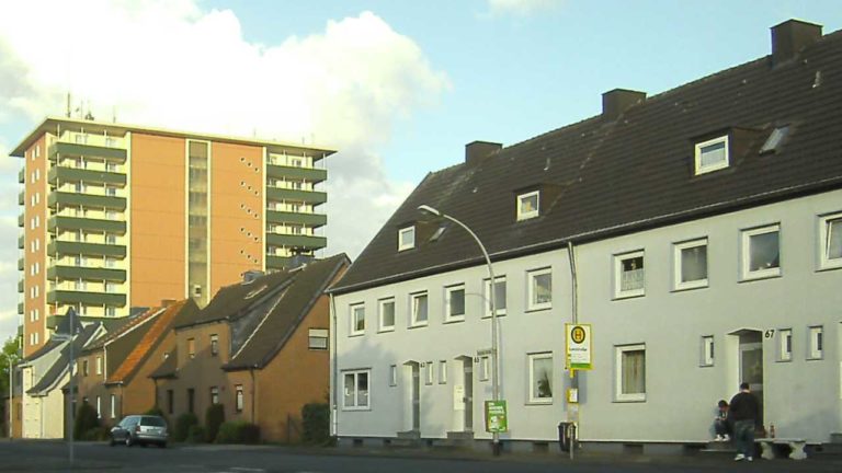 Das Wasserturmhochhaus Großheide in Mönchengladbach