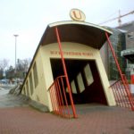 Waggon Eingang U Bahn Bockenheimer Warte Frankfurt (2)
