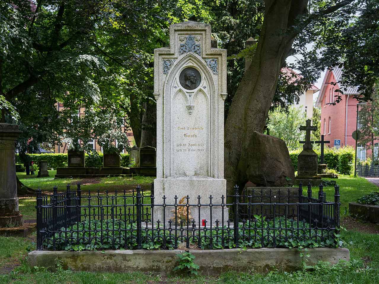 Grab Carl-Friedrich Gauß