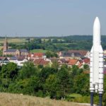 Walter Hohmann Denkmal Rakete Ariane 5 (1)