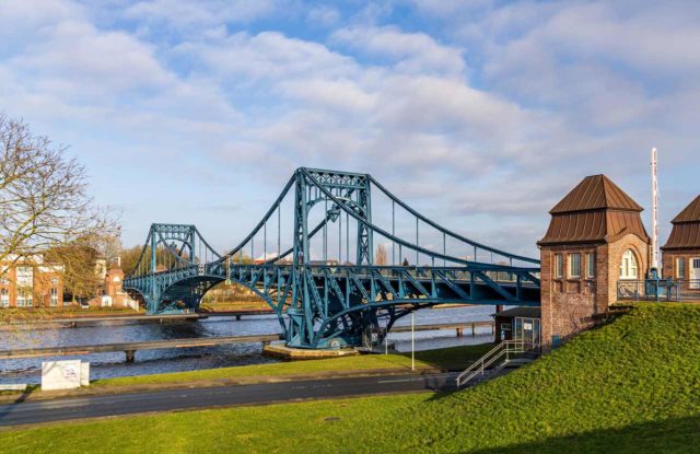 Kaiser-Wilhelm-Brücke_(Wilhelmshaven) (1) Kaiser-Wilhelm-Brücke